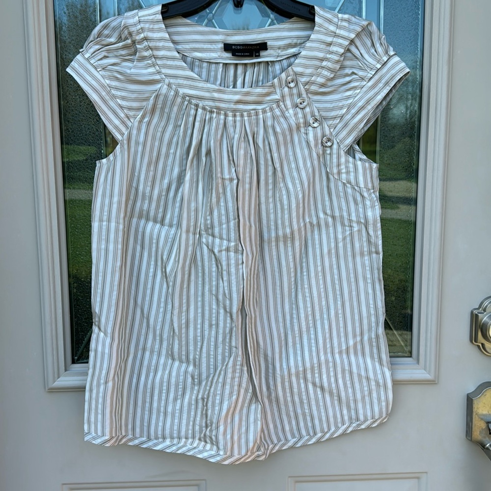 BCBGMaxAzria camisole top blouse brand new size XS